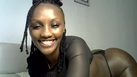 Pretty darkskin doll online show from July 1, 9:21 am