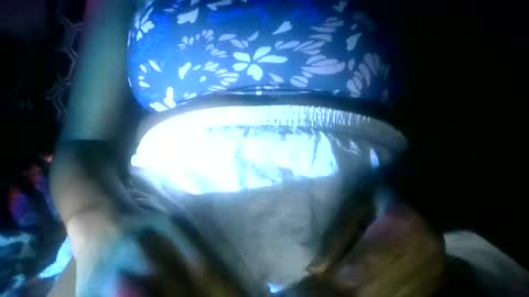 prettyma online show from August 9, 4:24 am