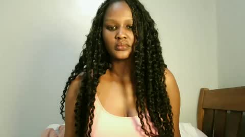 prettykeilaa online show from July 11, 6:41 am