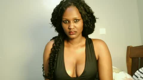 prettykeilaa online show from July 16, 7:31 am