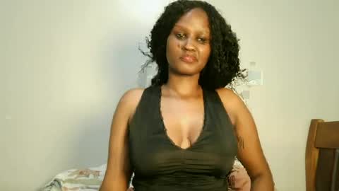 prettykeilaa online show from July 16, 8:31 pm