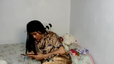 prettylittle_lady online show from August 11, 7:21 am