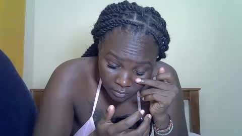 LILIAN online show from August 12, 5:37 pm