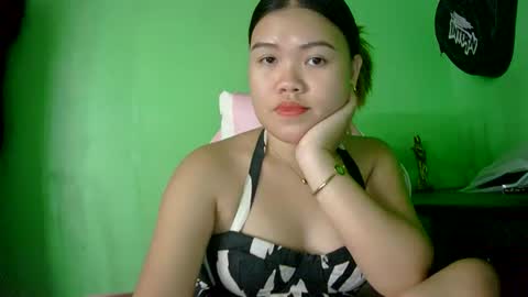prettymae756493 online show from July 31, 6:35 pm