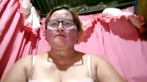 prettyrose01 online show from June 24, 2:19 pm