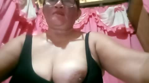 prettyrose01 online show from June 25, 11:19 pm