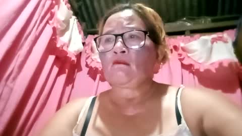 prettyrose01 online show from June 29, 12:41 pm