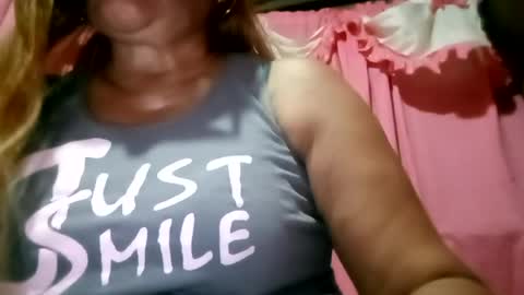 prettyrose01 online show from July 8, 12:20 pm