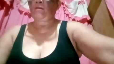 prettyrose01 online show from July 31, 12:44 pm