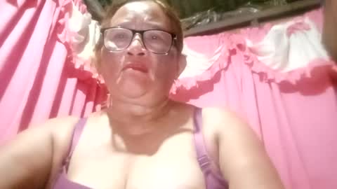 prettyrose01 online show from August 6, 1:10 pm