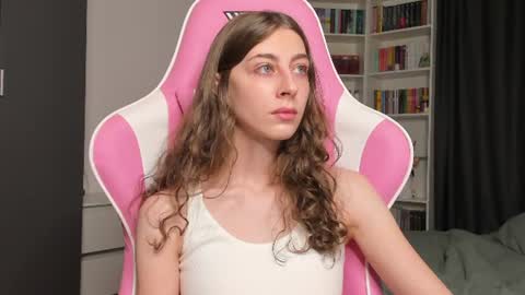 Sophie online show from July 31, 7:14 am