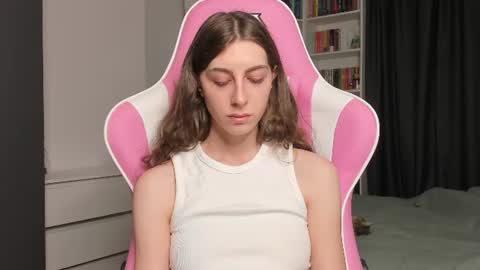 Sophie online show from August 4, 12:35 pm
