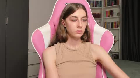 Sophie online show from August 11, 12:51 pm