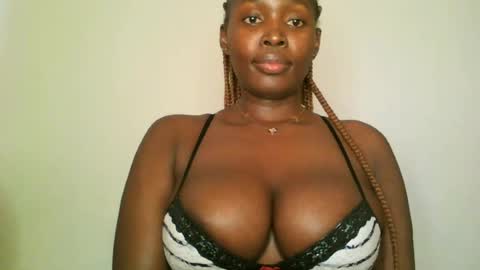 prettyvishy online show from July 24, 11:02 am