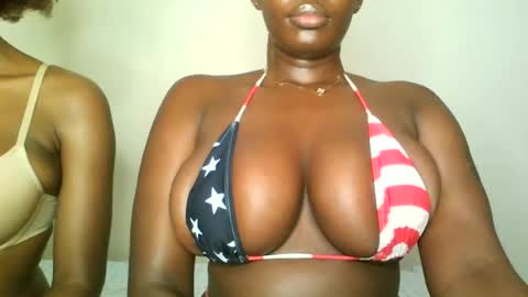 prettyvishy online show from July 30, 7:37 am