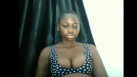 prettyxxpac online show from August 6, 10:42 pm