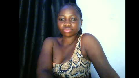 prettyxxpac online show from August 8, 1:49 am