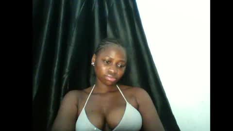 prettyxxpac online show from August 8, 11:38 pm