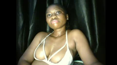 prettyxxpac online show from August 15, 3:54 am