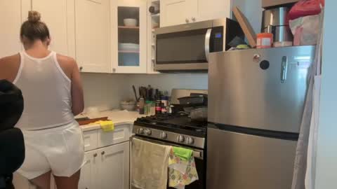 prettyyykittyyy22 online show from July 22, 9:06 pm