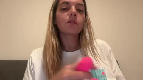 prettyyykittyyy22 online show from July 31, 2:29 am