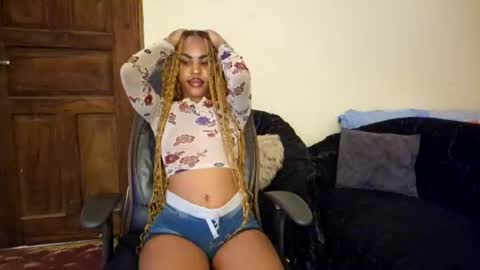 priceless_sexy online show from August 10, 9:11 am
