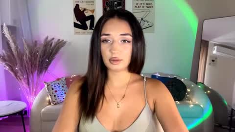Sofi online show from August 9, 2:18 pm