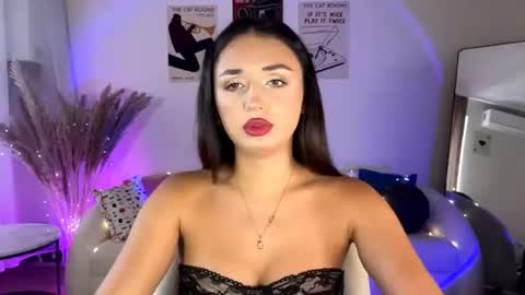 Sofi online show from August 10, 2:07 pm