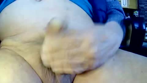 primera154431 online show from May 17, 4:41 pm