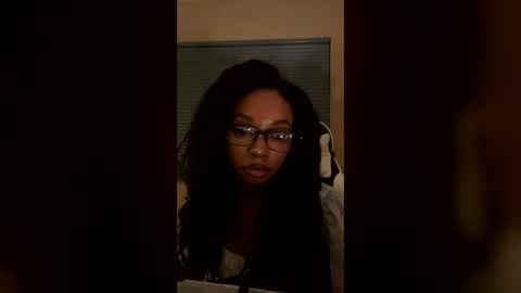 primrose22 online show from July 26, 7:35 am