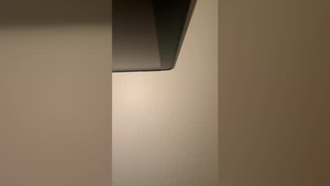 primrose22 online show from August 11, 3:41 am