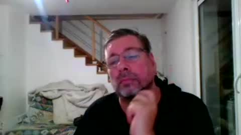 chris online show from August 2, 8:27 pm