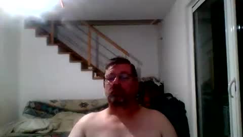 chris online show from August 4, 12:18 am