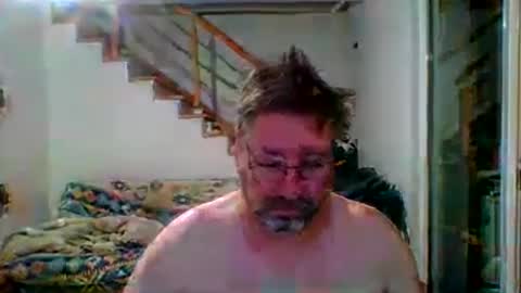chris online show from August 11, 2:13 am