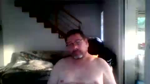 chris online show from August 11, 6:43 pm