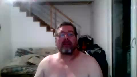 chris online show from August 12, 8:33 pm