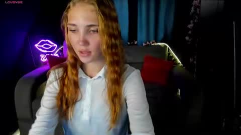 Lily online show from August 8, 5:40 am