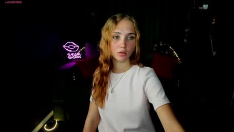 Lily online show from August 14, 7:45 am