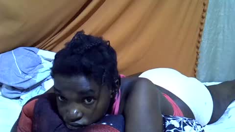 princess_scovia online show from August 15, 6:45 pm