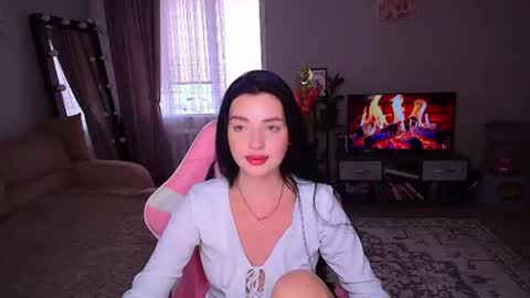 princessamira1 online show from July 27, 9:15 am