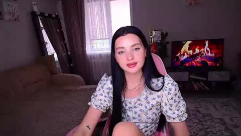 princessamira1 online show from July 30, 10:44 am