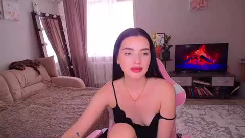 princessamira1 online show from August 2, 5:36 am