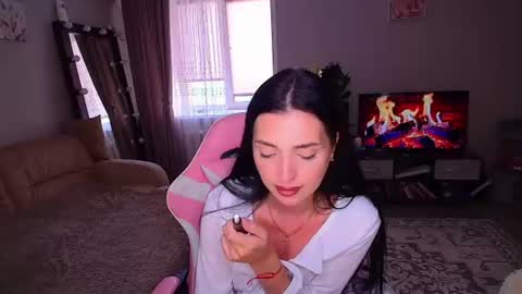 princessamira1 online show from August 13, 9:23 am