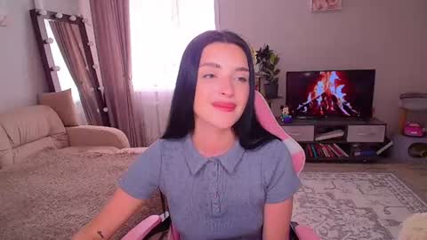 princessamira1 online show from August 14, 5:55 am