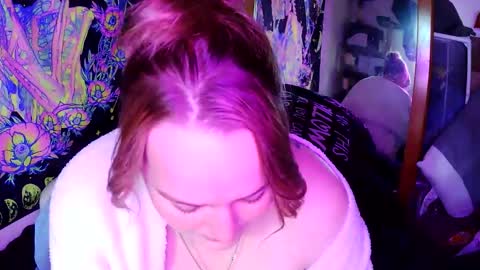 NOTYOURTYPICALBARBIE online show from May 7, 9:16 pm