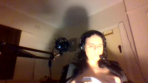 princesskittyestelle online show from May 28, 7:39 pm