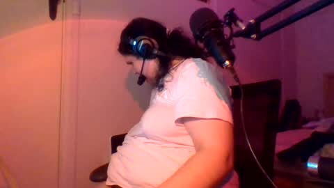princesskittyestelle online show from July 20, 4:43 pm