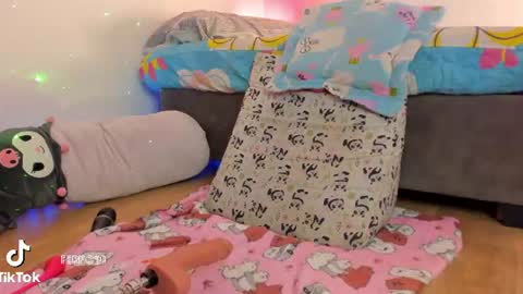 princessluna_14 online show from August 13, 12:57 am
