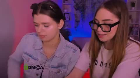 nicol online show from August 7, 1:11 pm