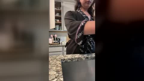 princessspriscillaa online show from August 13, 10:02 pm